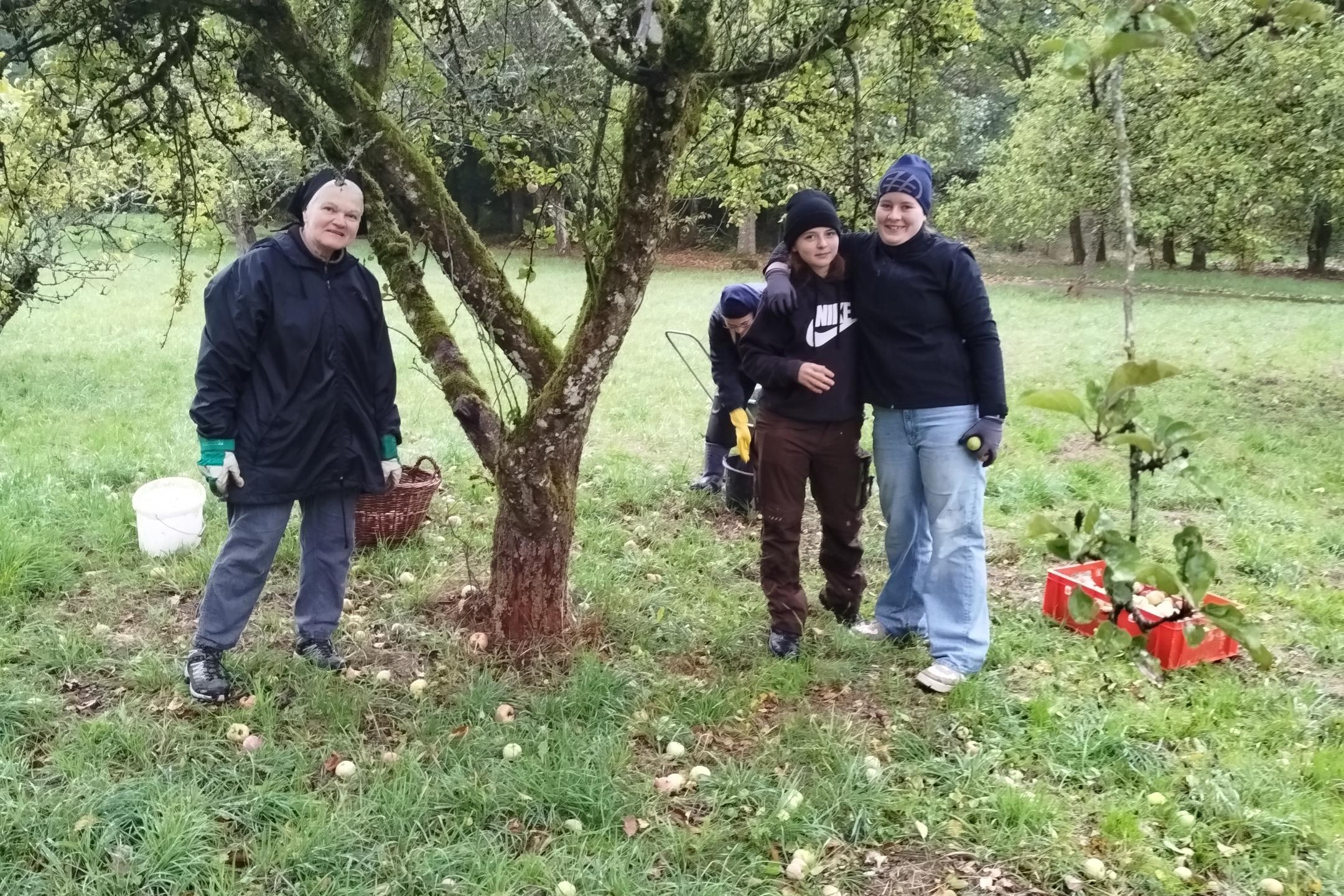 Projekt der Firmlinge im Karmel Waldfrieden